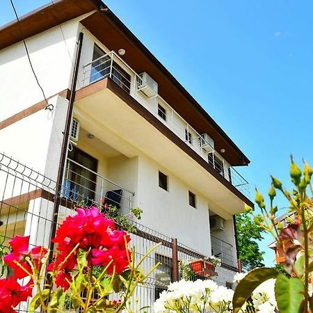 Casa Kmy Hotel Tuzla Exterior photo